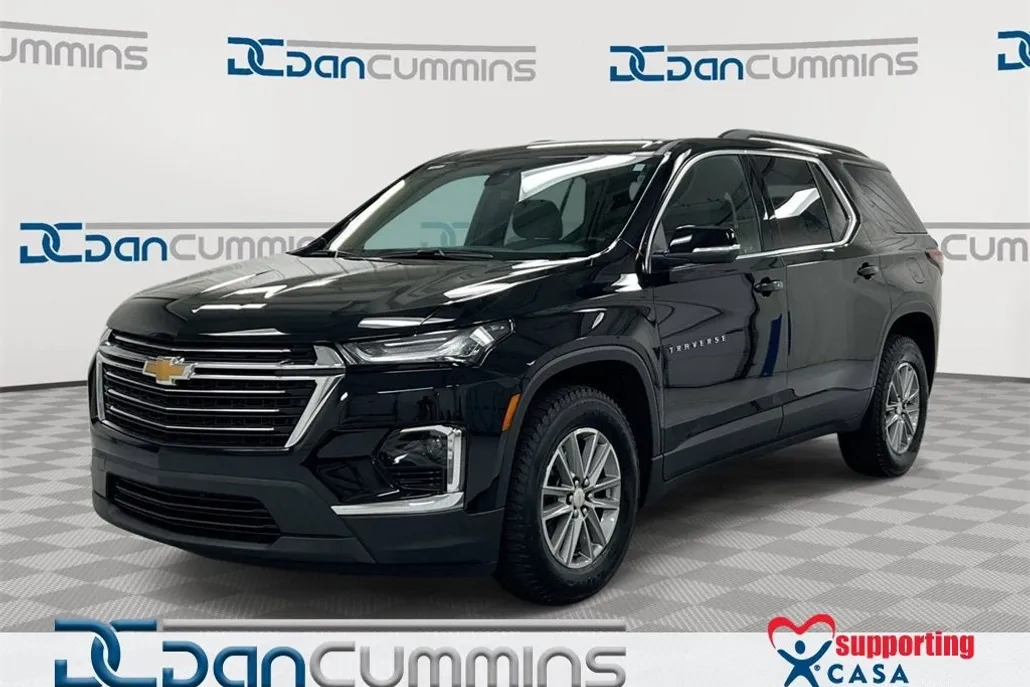 2023 Chevrolet Traverse Cloth photo 1