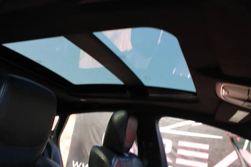 2015 Chrysler 200 S photo 1