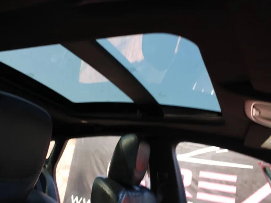 2015 Chrysler 200 S photo 1