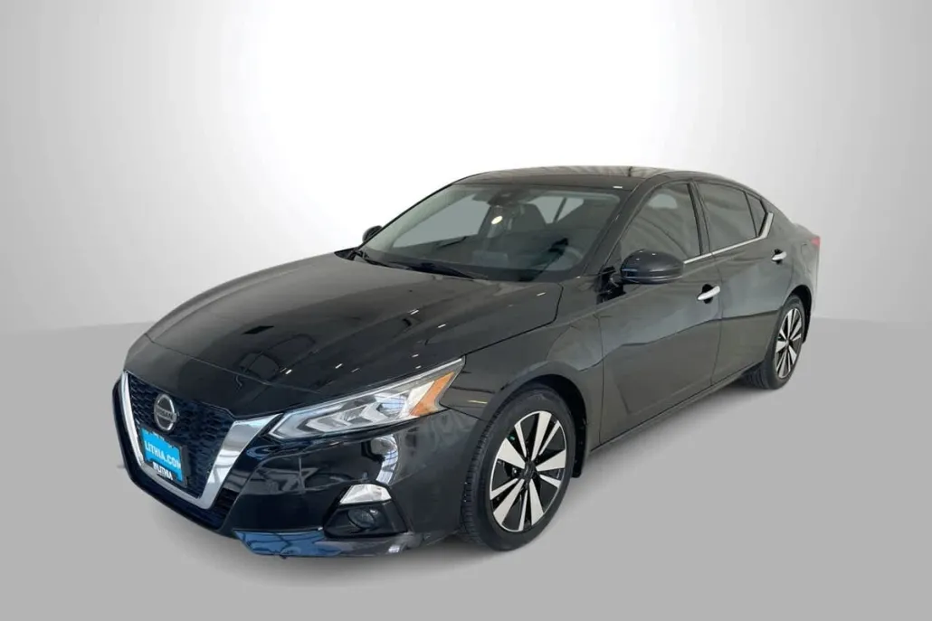 2019 Nissan Altima 2.5 SV photo 1
