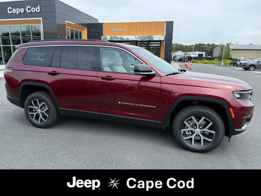 2025 Jeep Grand Cherokee Limited photo 1