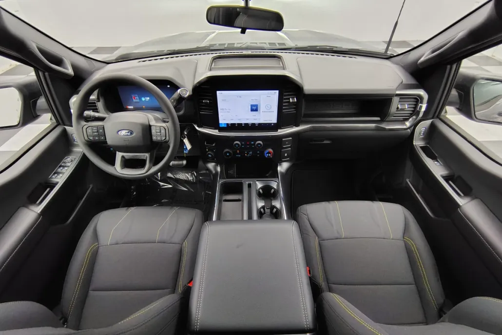 2025 Ford F-150 STX photo 1