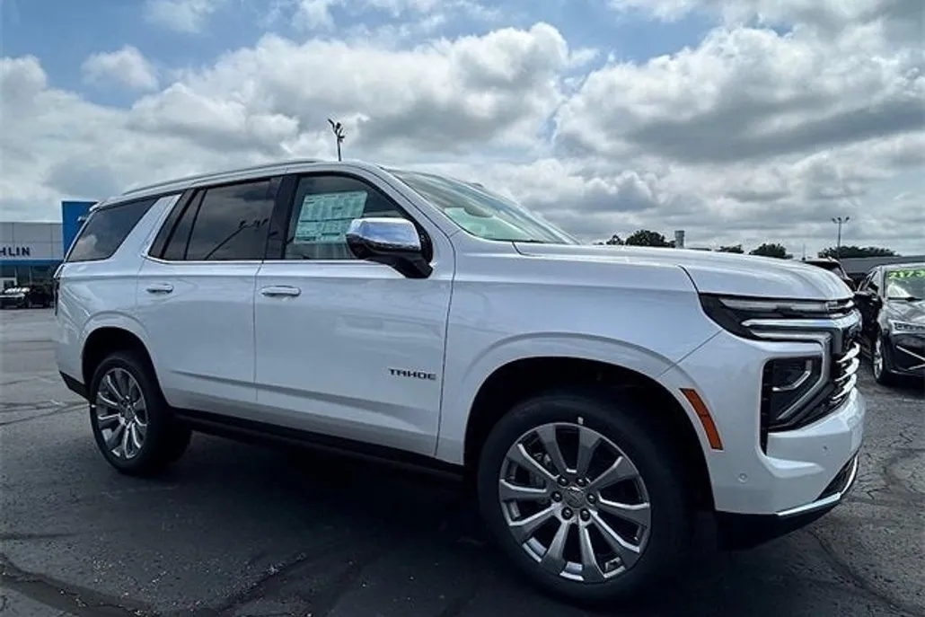2025 Chevrolet Tahoe Premier photo 1
