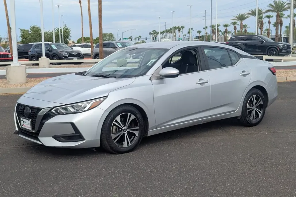 2021 Nissan Sentra SV photo 1