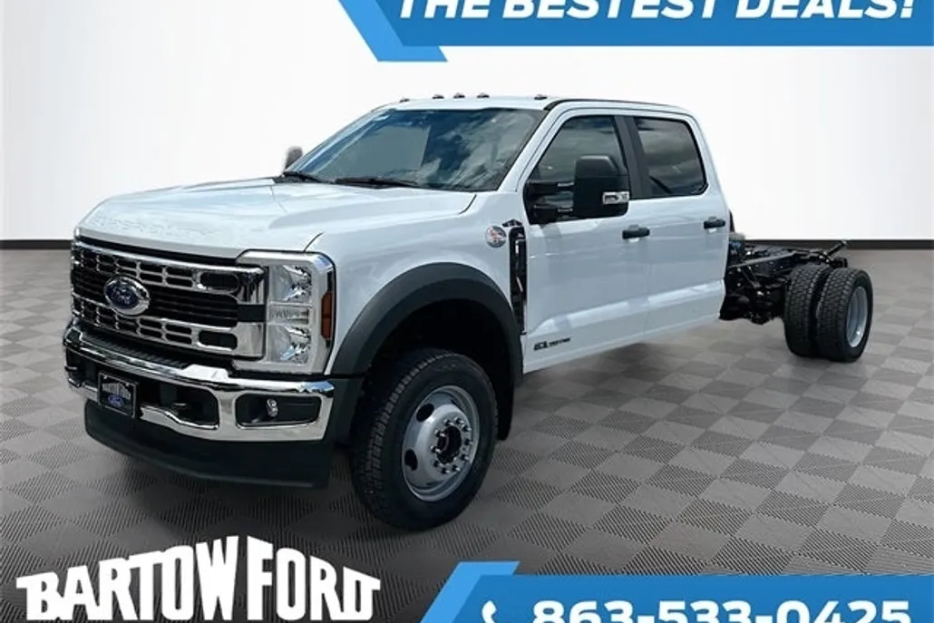 2025 Ford F-550 photo 1