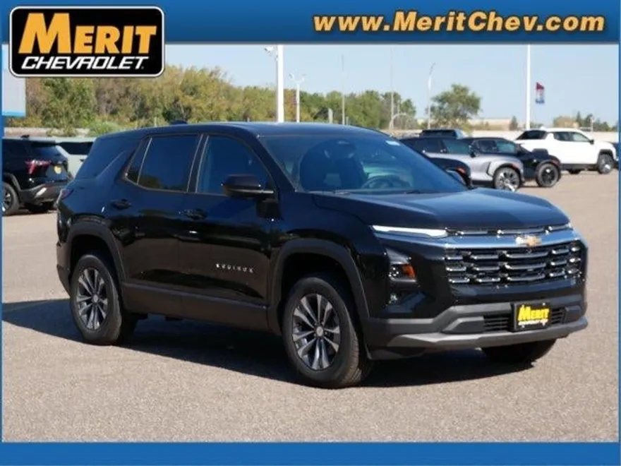 2026 Chevrolet Equinox LT photo 1