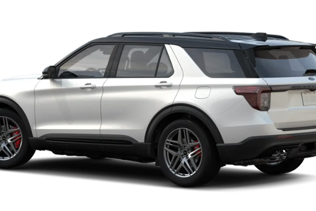 2025 Ford Explorer ST photo 1