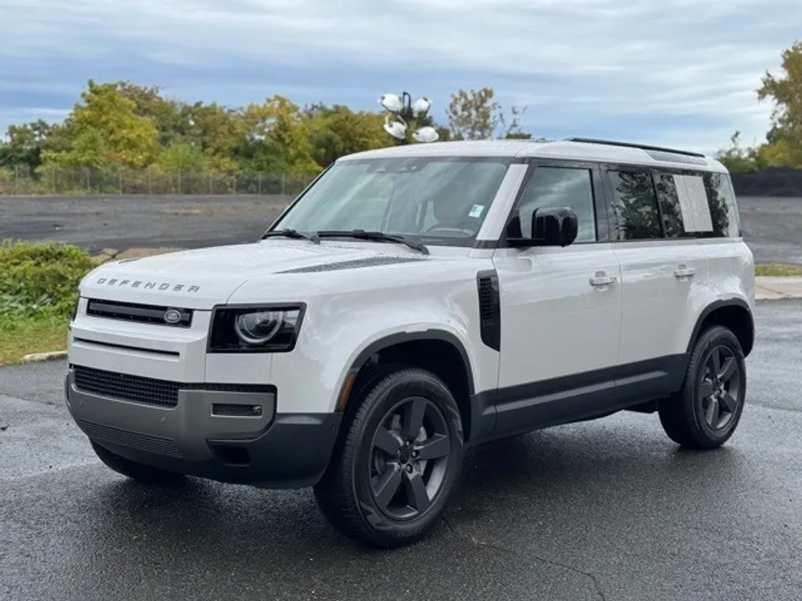 2026 Land Rover Defender 110 S photo 1