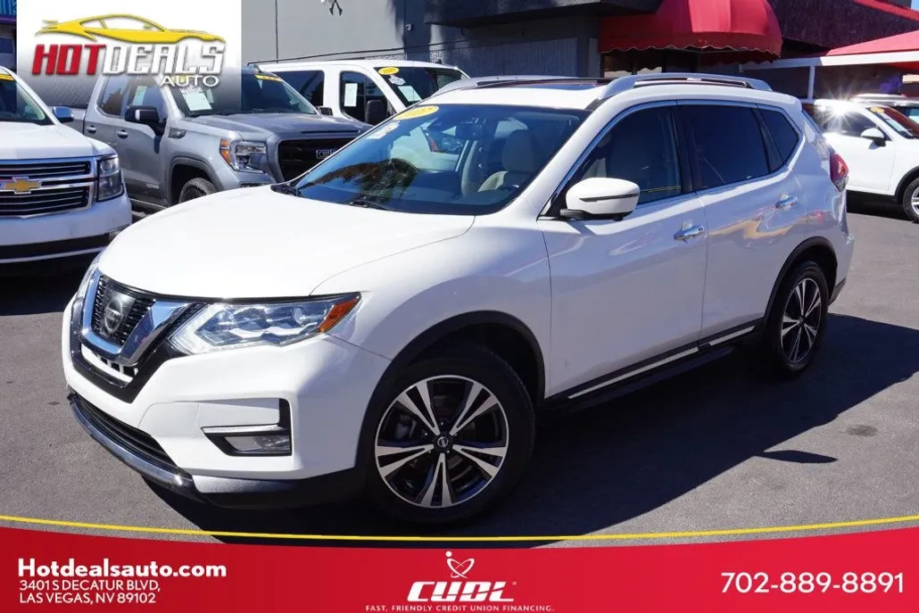 2017 Nissan Rogue SL photo 1