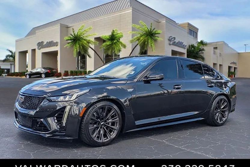 2024 Cadillac CT5 photo 1