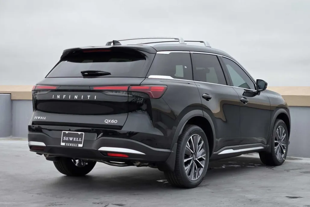 2026 Infiniti QX60 Luxe photo 1