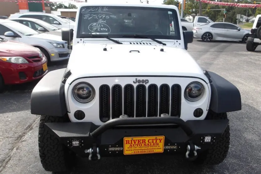2018 Jeep Wrangler Unlimited Rubicon photo 1