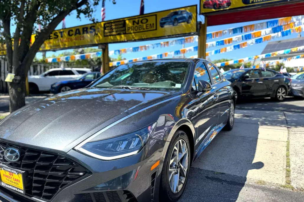 2020 Hyundai Sonata SEL photo 1