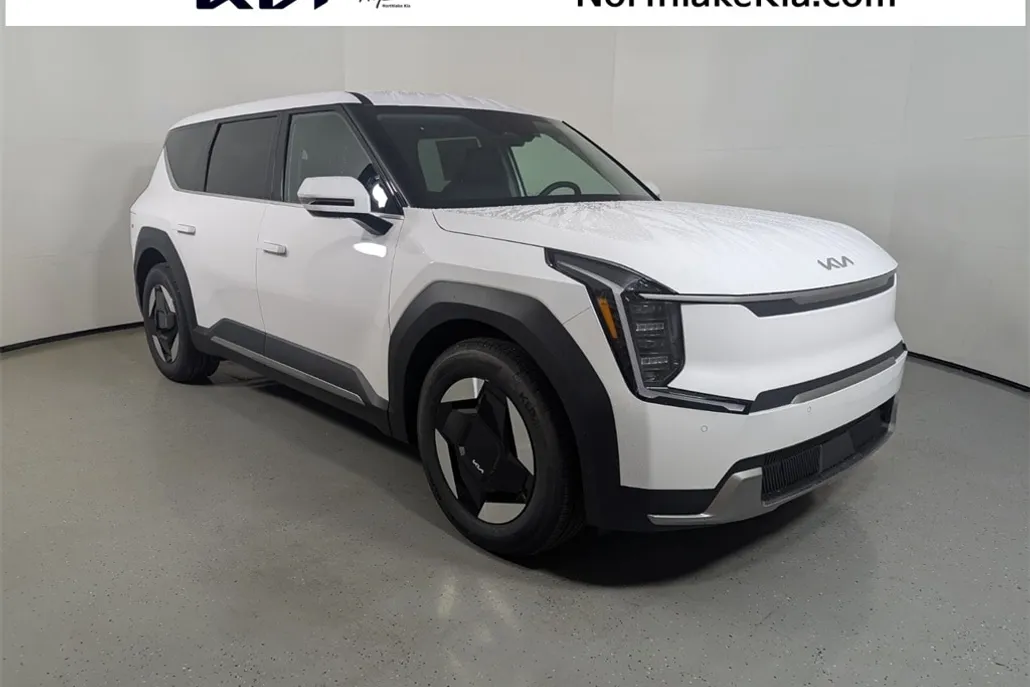 2026 Kia EV9 Light photo 1