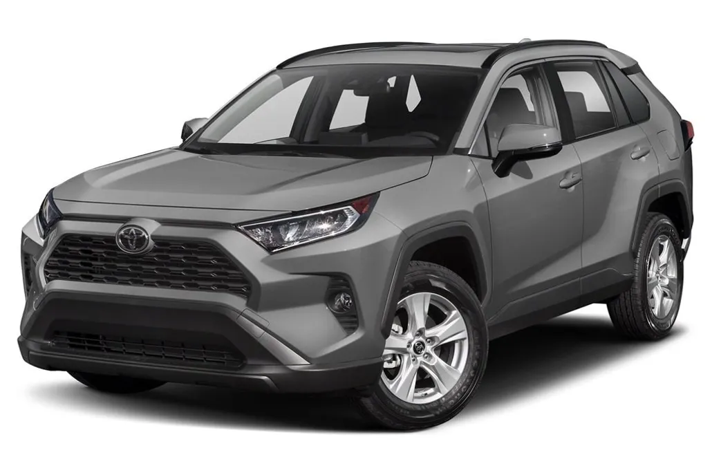 2021 Toyota RAV4 XLE photo 1