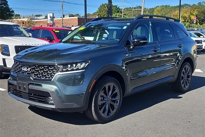 2023 Kia Sorento X-Line EX photo 1