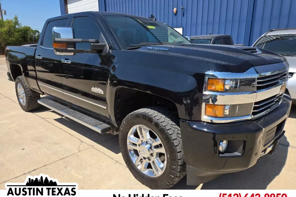 2017 Chevrolet Silverado 2500HD High Country photo 1