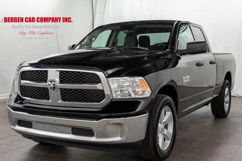2024 Ram 1500 Classic SLT photo 1