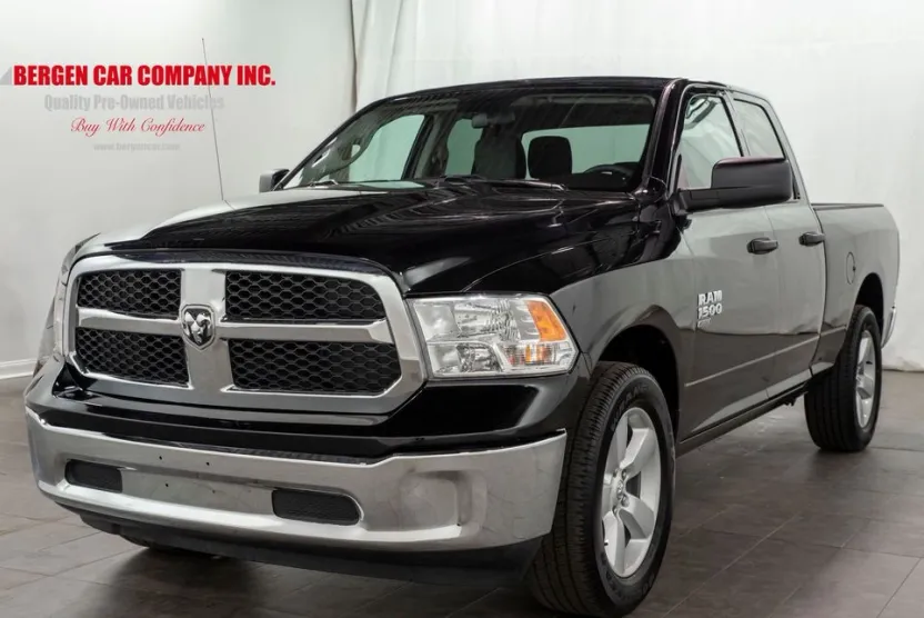 2024 Ram 1500 Classic SLT photo 1