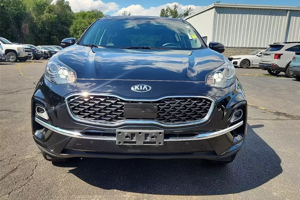 2022 Kia Sportage EX photo 1