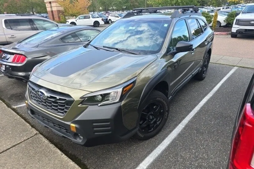2022 Subaru Outback Wilderness photo 1