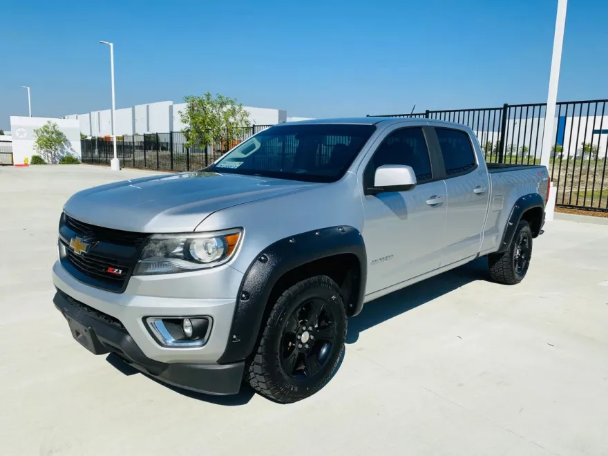 2017 Chevrolet Colorado Z71 photo 1