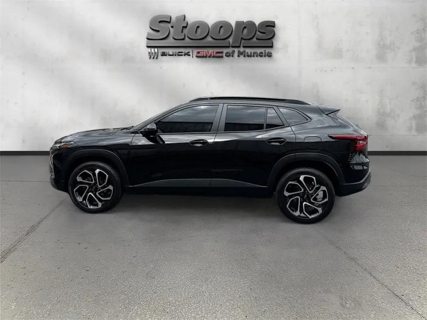 2025 Chevrolet Trax photo 1