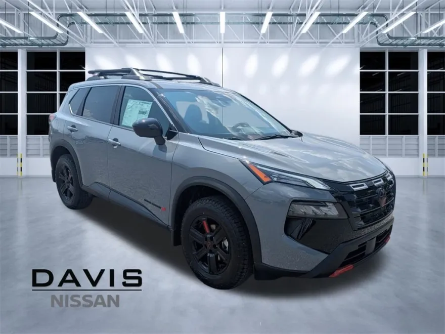 2026 Nissan Rogue SV photo 1