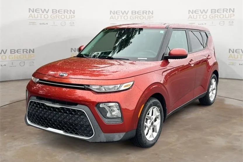 2021 Kia Soul S photo 1