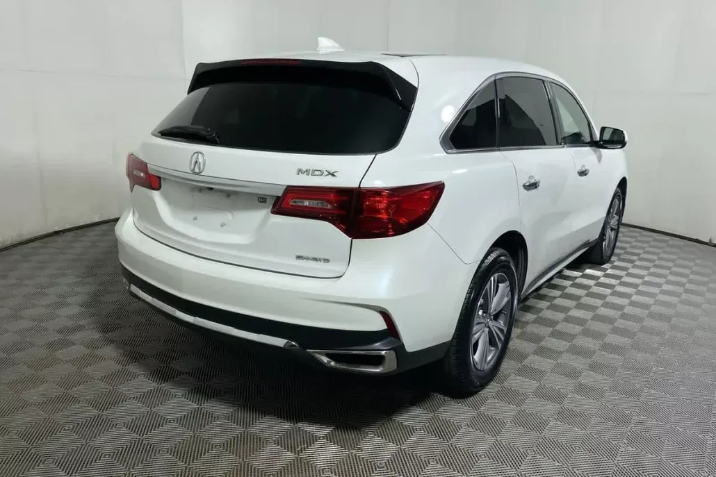 2020 Acura MDX SH-AWD photo 1