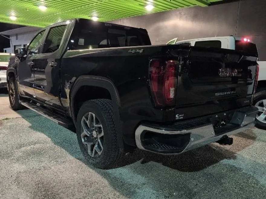 2025 Gmc Sierra 1500 SLT photo 1