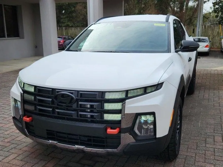 2025 Hyundai Santa Cruz XRT photo 1