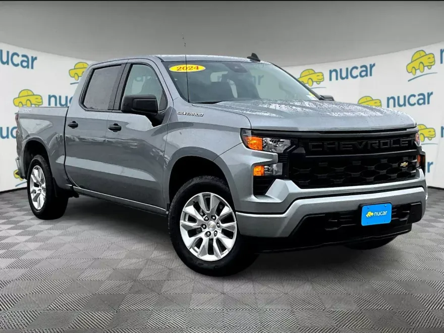 2024 Chevrolet Silverado 1500 Custom photo 1