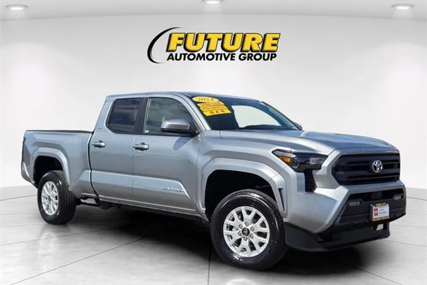 2024 Toyota Tacoma SR5 4x4 photo 1