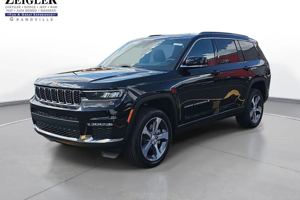 2025 Jeep Grand Cherokee Limited photo 1