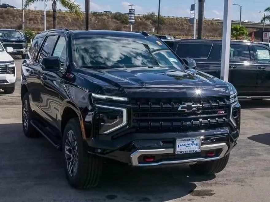2026 Chevrolet Tahoe Z71 photo 2
