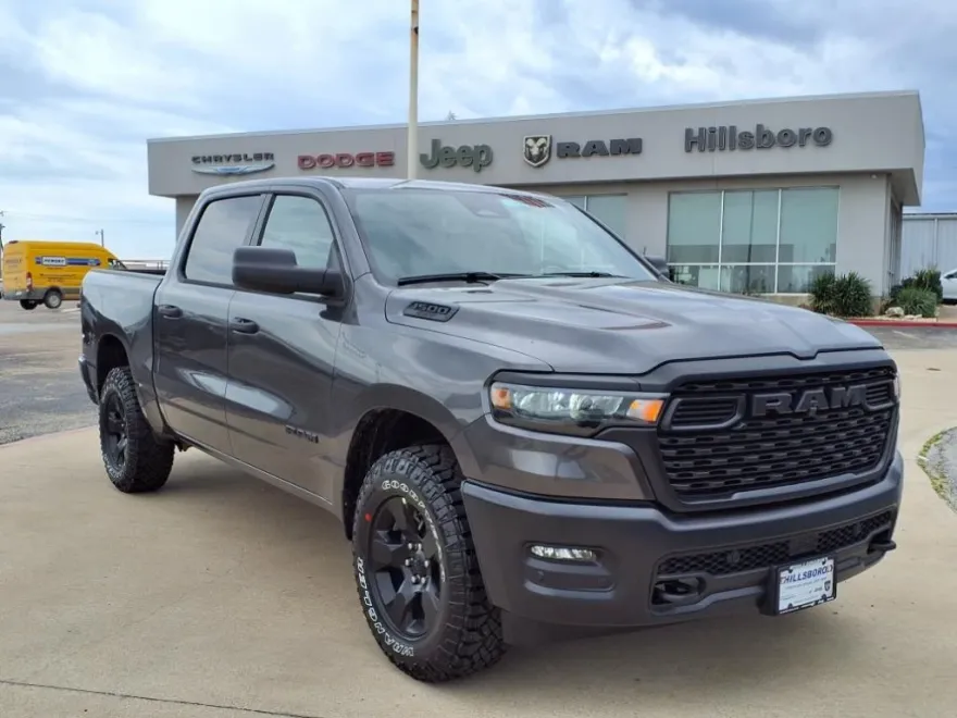2025 Ram 1500 Warlock photo 1