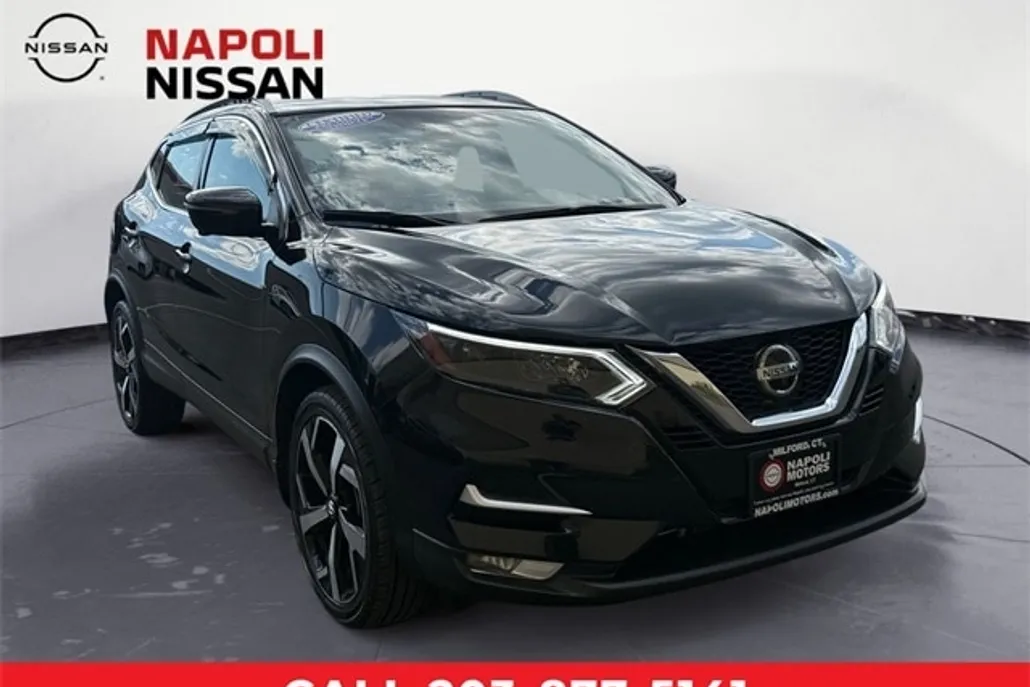 2021 Nissan Rogue Sport SL photo 1