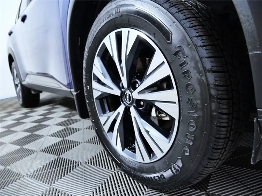2023 Nissan Rogue SV photo 1