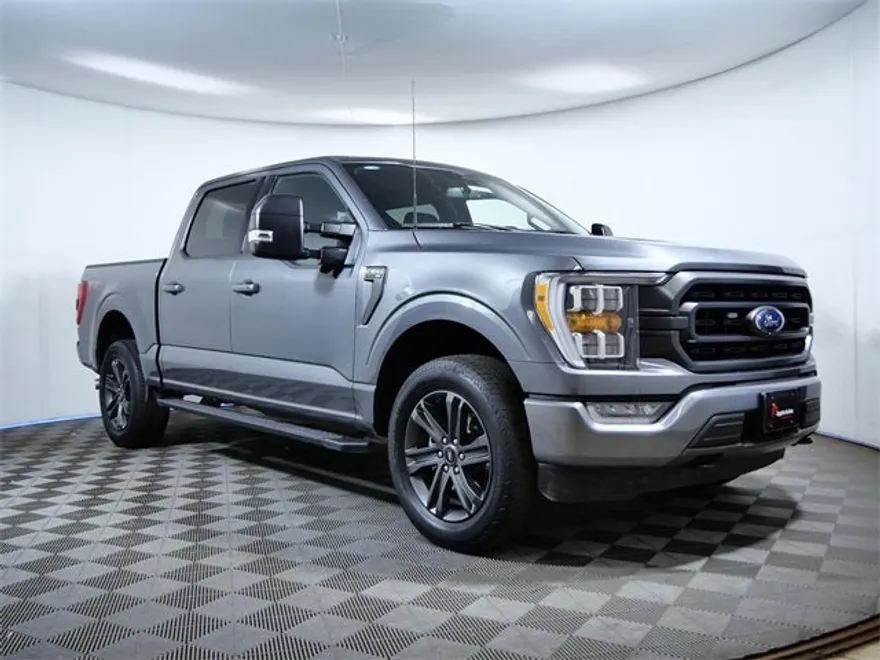 2023 Ford F-150 XLT photo 1