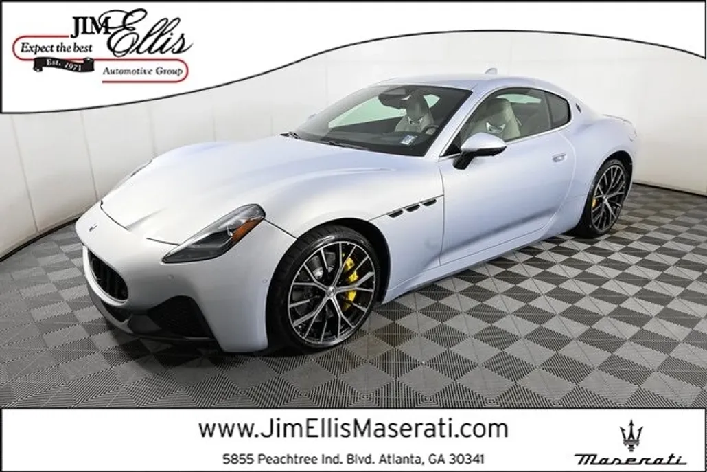 2025 Maserati Granturismo Base photo 1