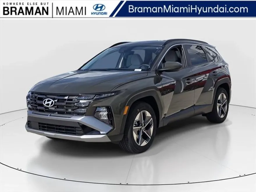 2025 Hyundai Tucson SEL photo 1