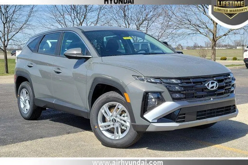 2025 Hyundai Tucson Hybrid Limited photo 1