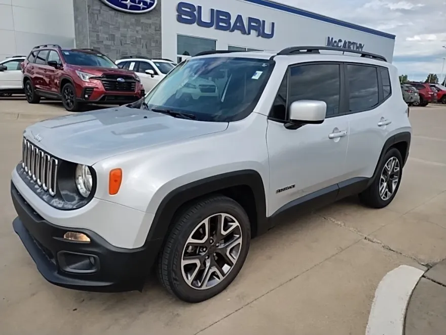 2017 Jeep Renegade Latitude North Edition photo 1
