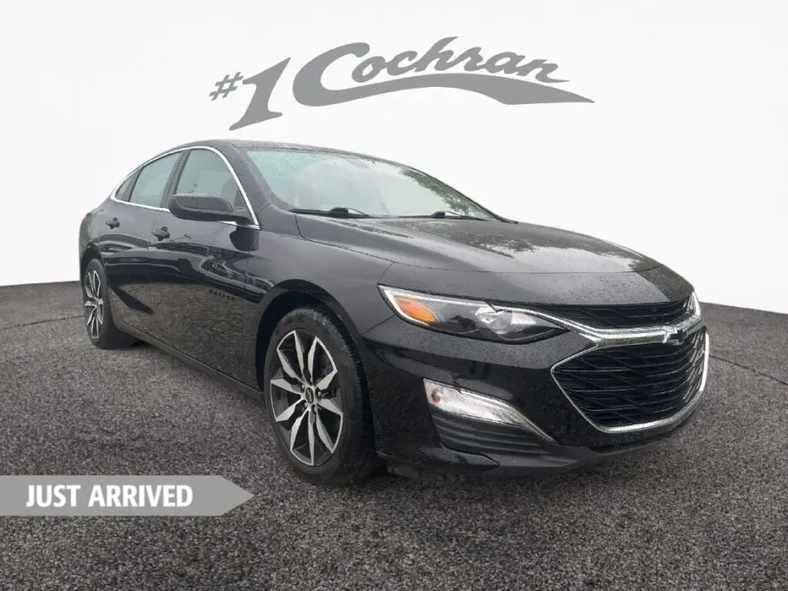 2022 Chevrolet Malibu RS photo 1
