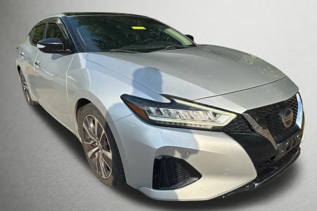 2020 Nissan Maxima SL photo 1