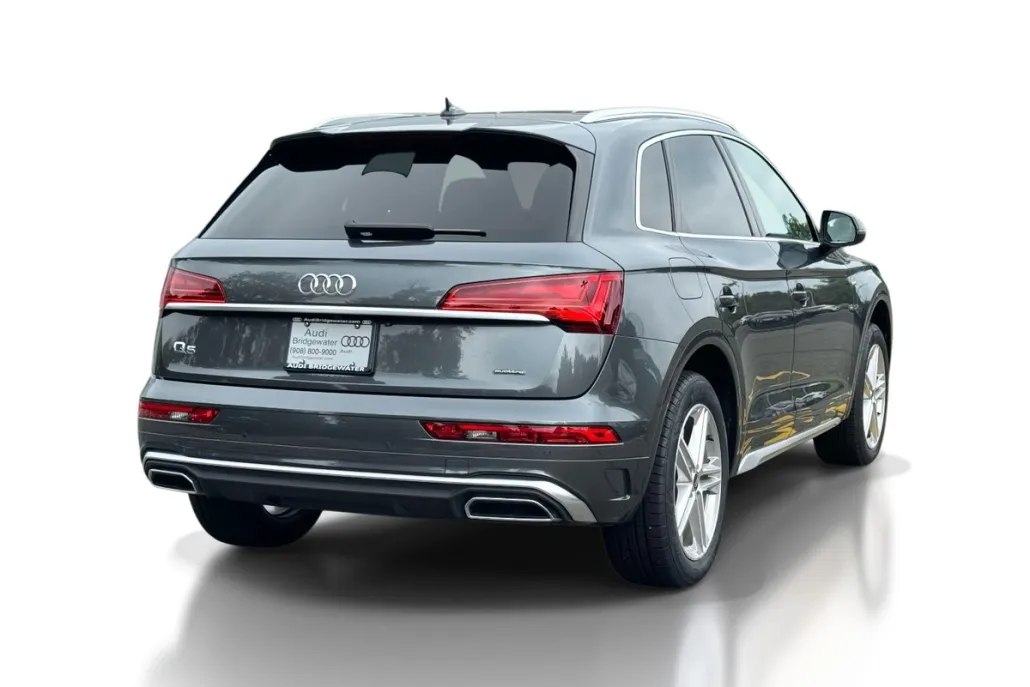 2022 Audi Q5 S line Premium Plus 55 TFSI photo 1