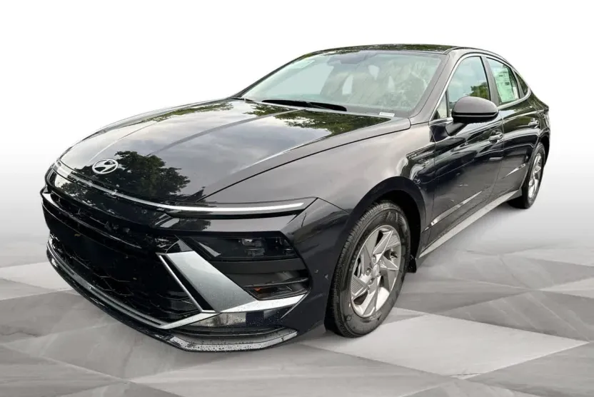2026 Hyundai Sonata SE photo 1