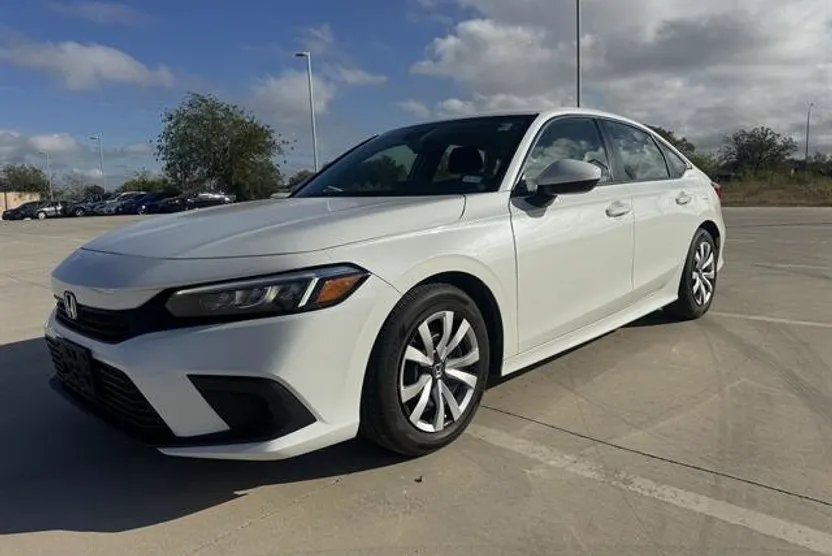 2024 Honda Civic LX photo 1