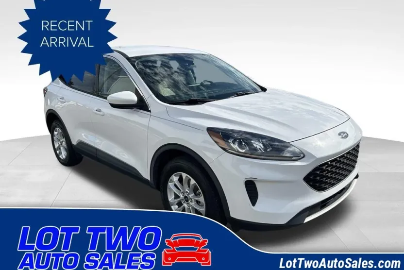 2021 Ford Escape Hybrid SE Sport photo 1
